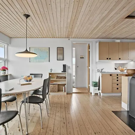 Awesome In With Wifi Semesterbostad Ebberup